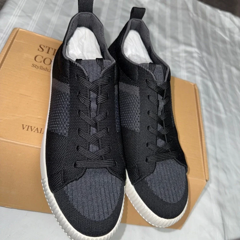 VIVAIA Knit Sneakers Lightweight Casual Shoes Black White Sole‎ Size 9 EUR 40